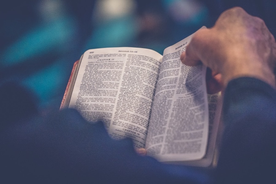 How to Start Reading the Bible: A Realistic Plan for Beginners